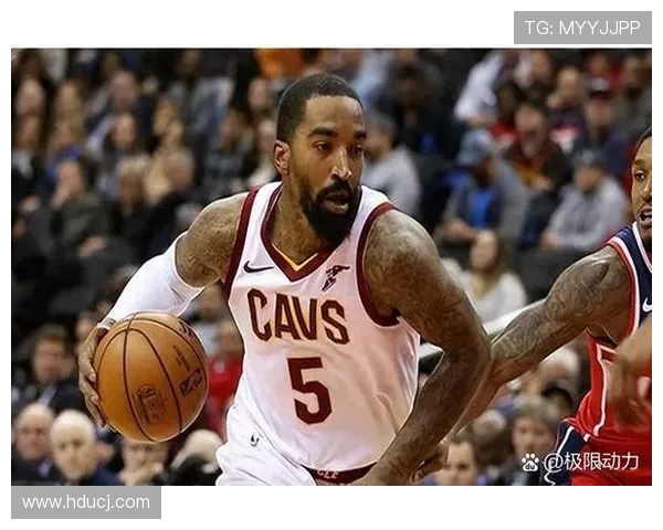 锡安半场表现抢眼展现全能身手助球队争胜